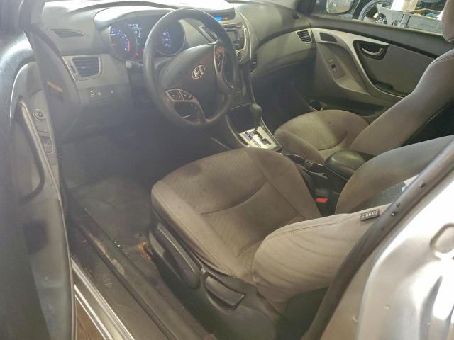 Hyundai ELANTRA Gs Image 10