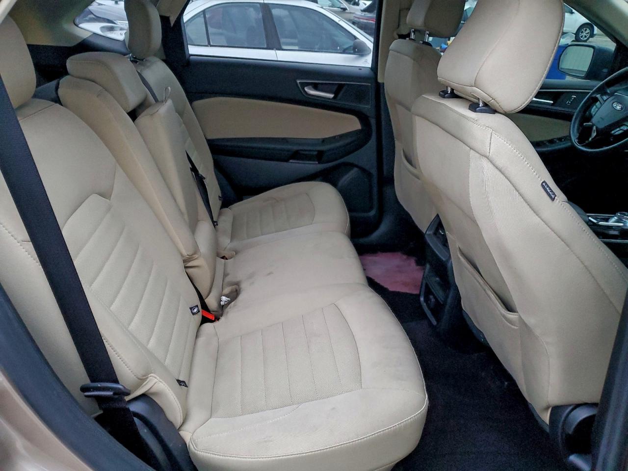 Ford Edge Se Image 4