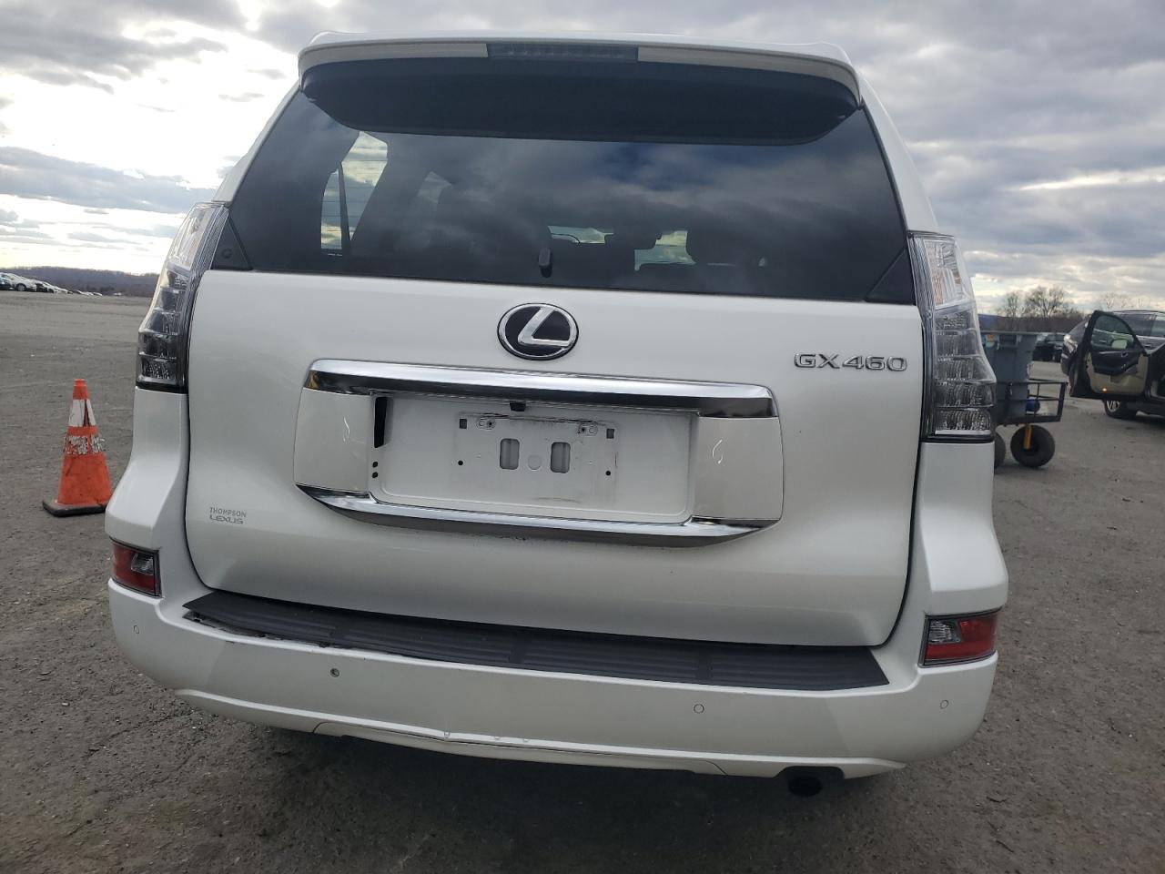 Lexus Gx 460 Image 13