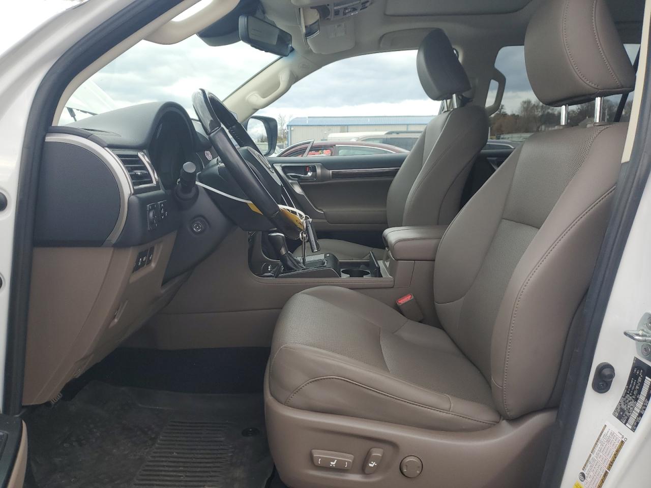 Lexus Gx 460 Image 9