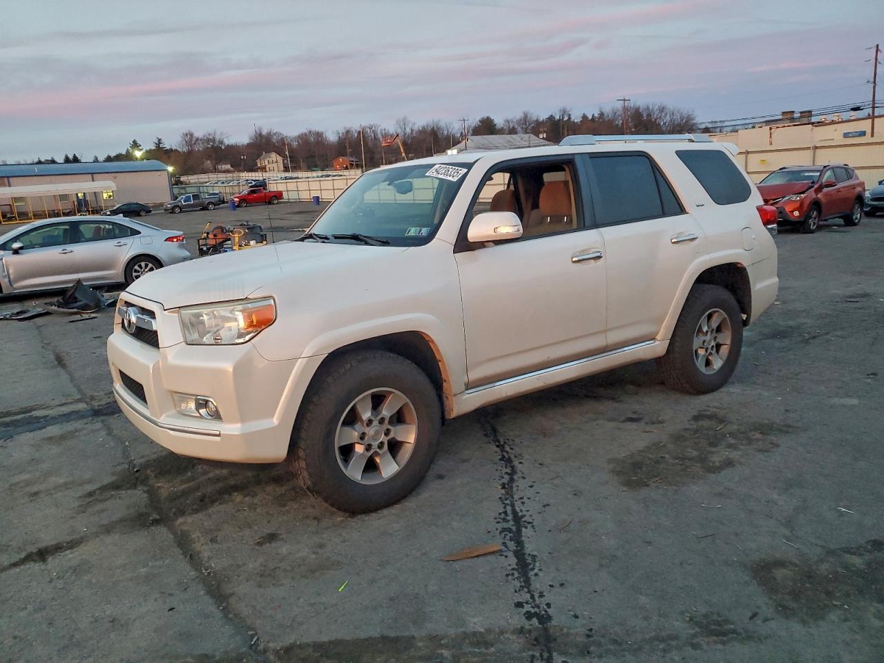 Toyota 4Runner Sr5 Image 1