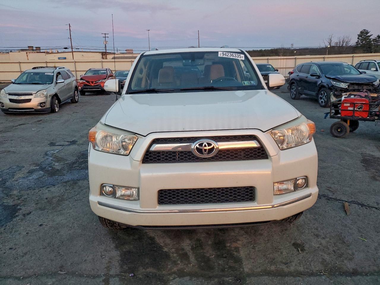 Toyota 4Runner Sr5 Image 4