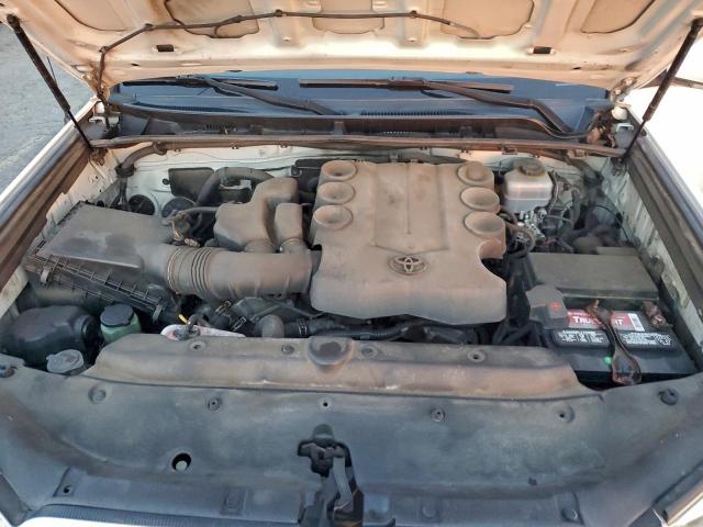 Toyota 4Runner Sr5 Image 11