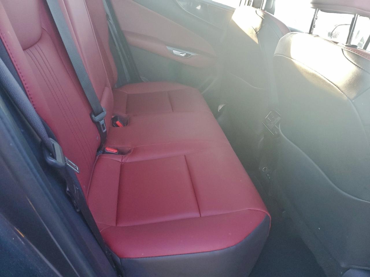 Lexus NX 350 Base Image 8