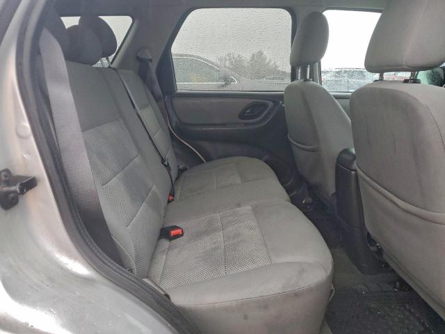 Ford Escape Xlt Image 8