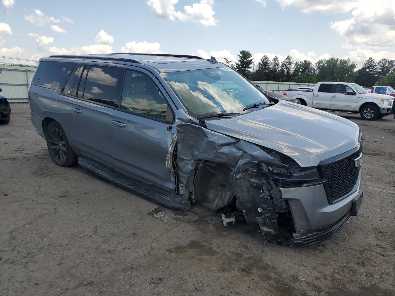 Cadillac Escalade Esv Sport Image 12