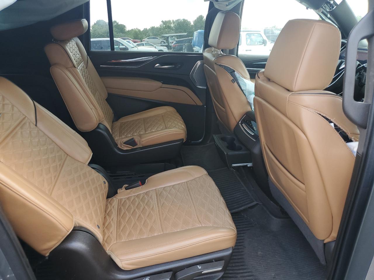 Cadillac Escalade Esv Sport Image 6