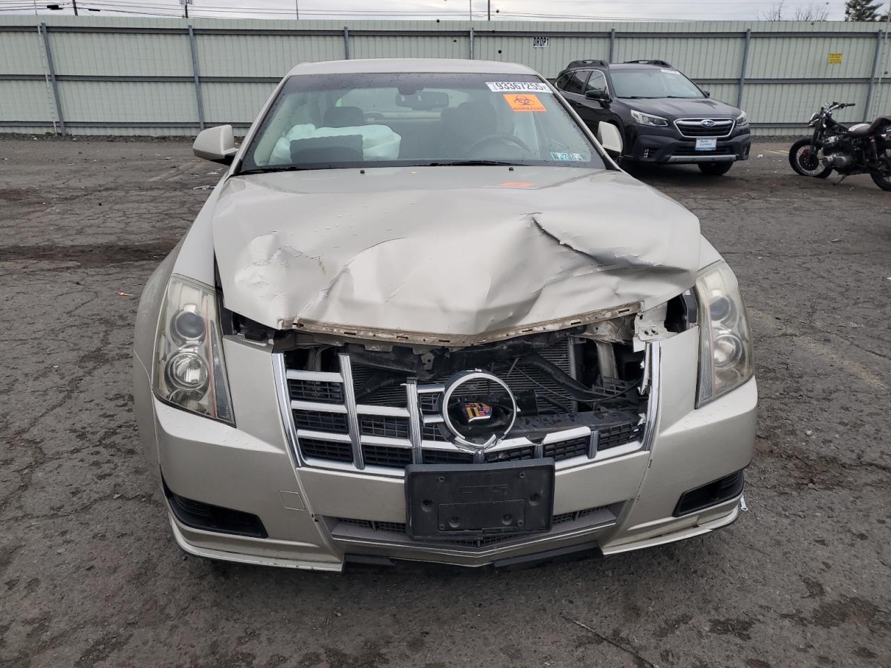 Cadillac CTS Luxury Collection Image 3