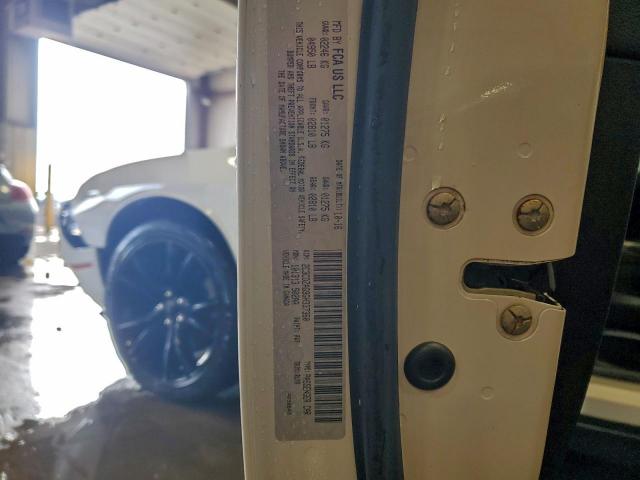 Dodge Challenger Sxt Image 10