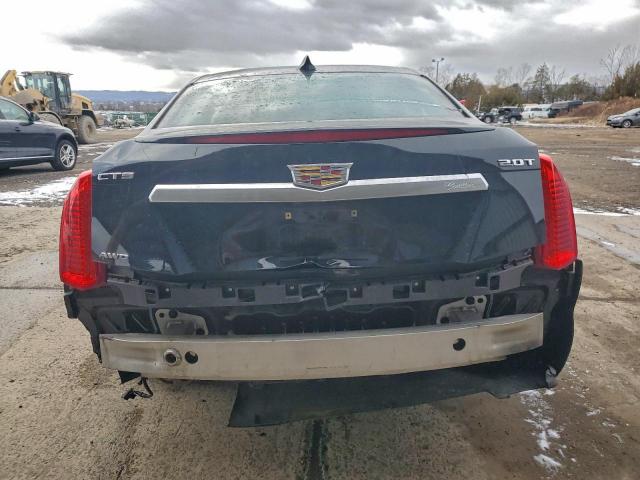 Cadillac CTS Luxury Image 2