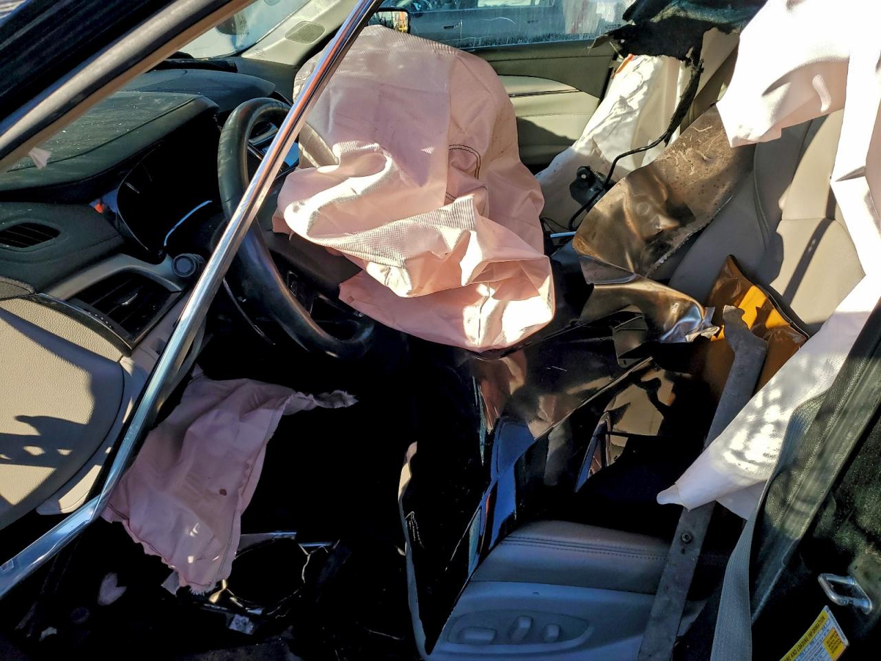 Cadillac CTS Luxury Image 4