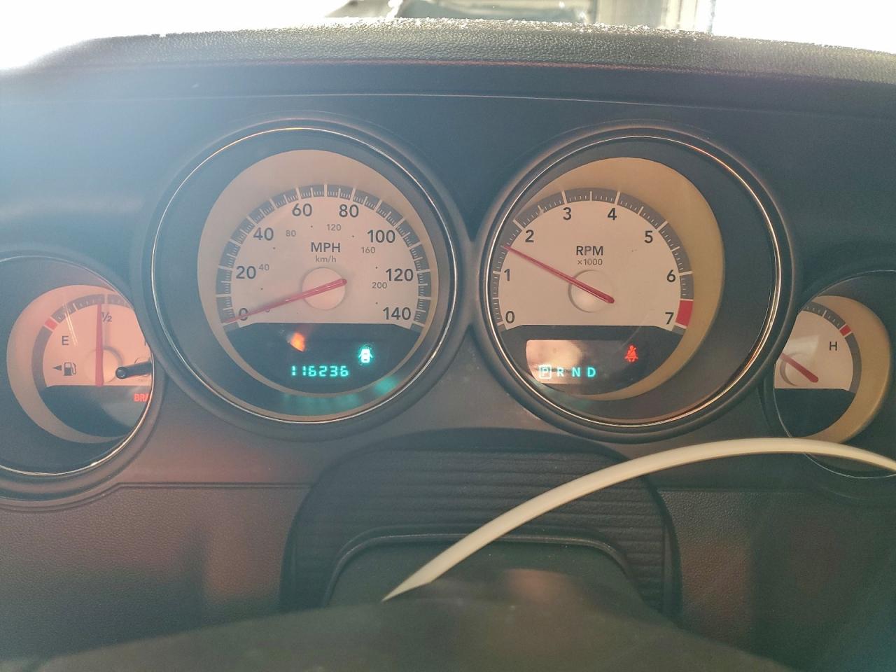 Dodge Challenger Se Image 11